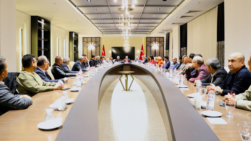 EĞİTİM-BİR-SEN’DEN MÜDÜR YARDIMCILARINA ÖZEL PROGRAM