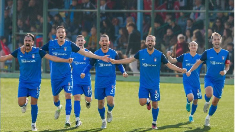 Yaz Sigorta Adaletgücü SK, Rekora Koşuyor